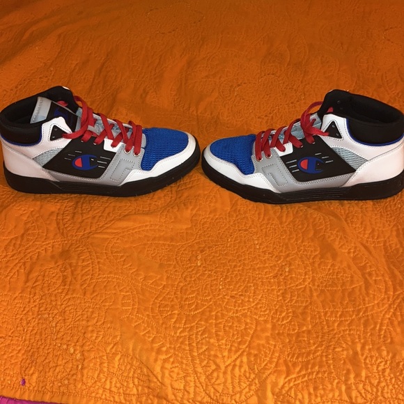 BLUE AND RED CHAMPION - Picture 4 of 7